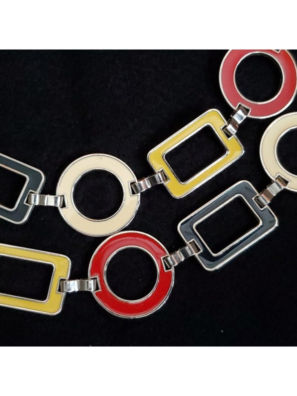 Womens Metal Waist Belt Silver Tone Geometric Links Enamel Black Red 38-48"